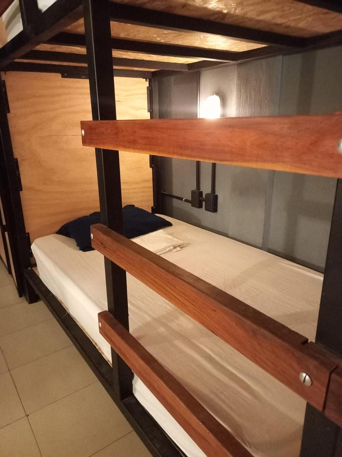 L2 Hostel *