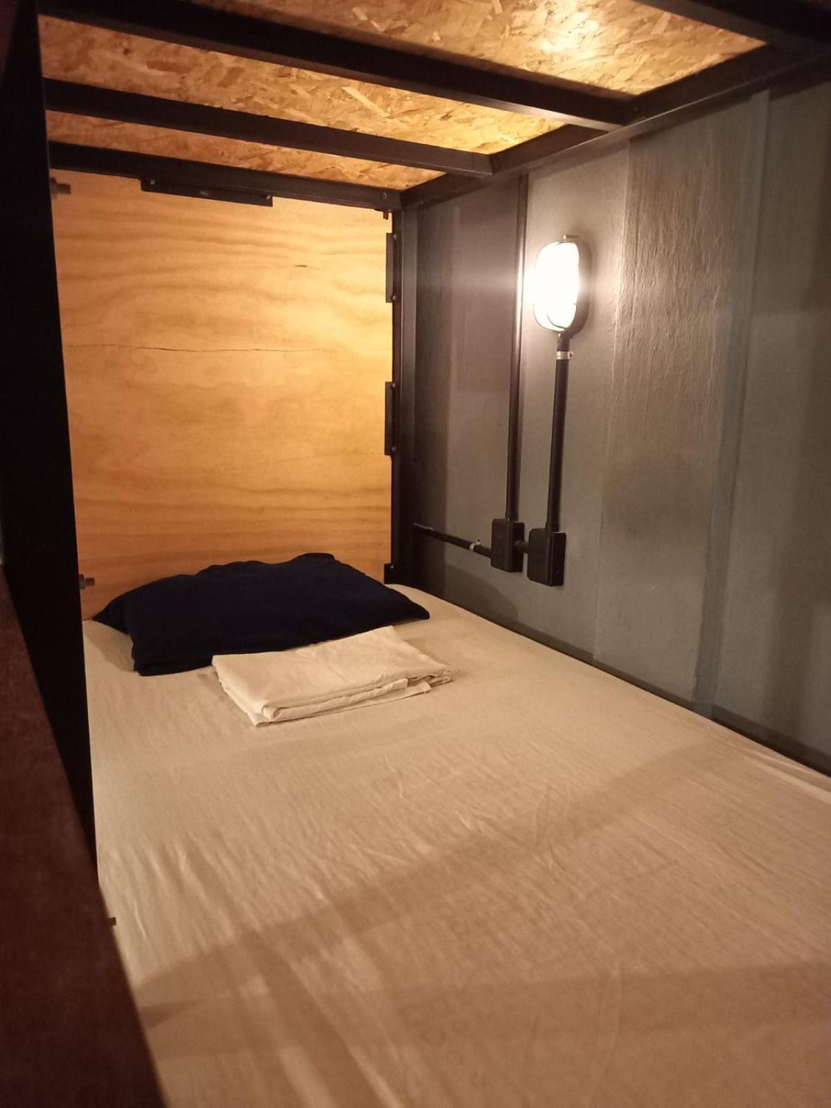 L2 Hostel *